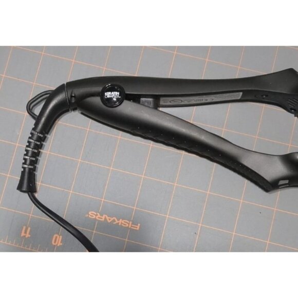 Keratin Complex Hair Straightener black 450°F Adjustable Temp Professional - Picture 6 of 14